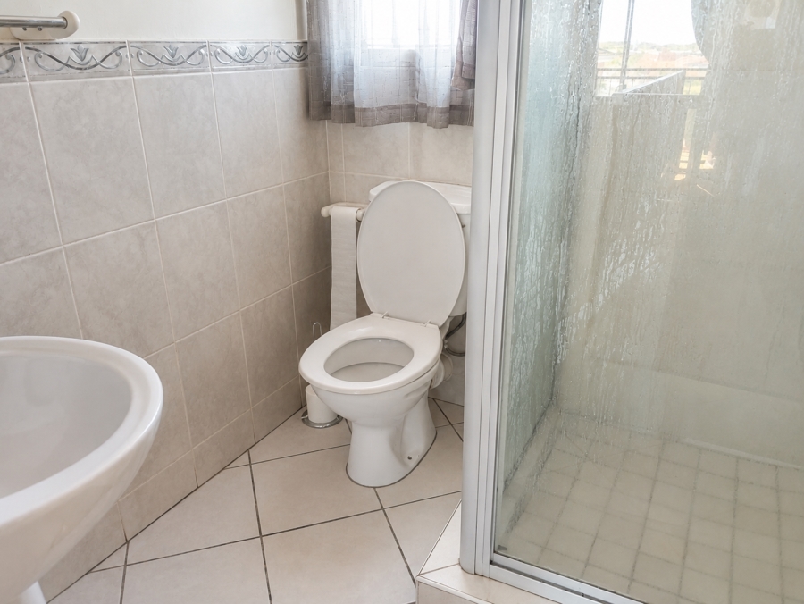 4 Bedroom Property for Sale in Normandie Western Cape